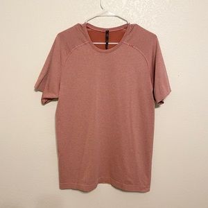 Lululemon mens shirt size medium